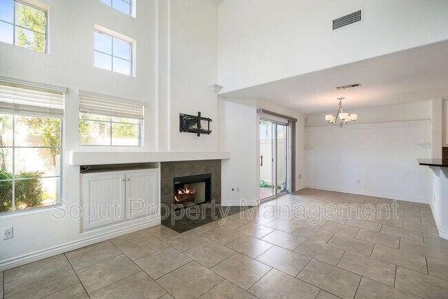 Building Photo - 1286 El Mercado Way