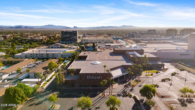 Foto del edificio - 4610 N 68th St