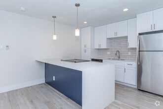 Building Photo - The Block At Montrose