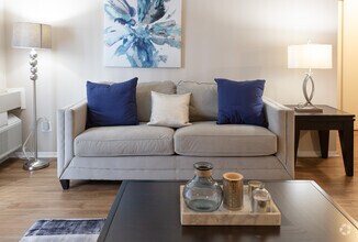 Living Room - The Crest at Princeton Meadows