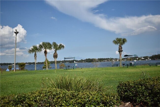 Orilla del lago - 5325 Hansel Ave