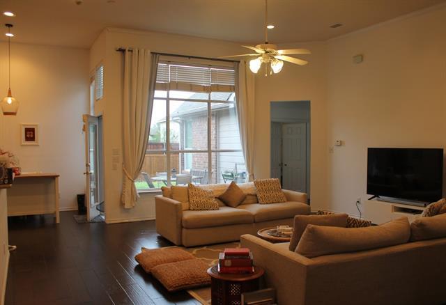 Foto del edificio - 2521 Frosted Green Ln