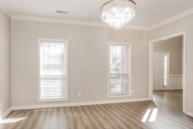 Building Photo - 330 Fitzgerald Pl
