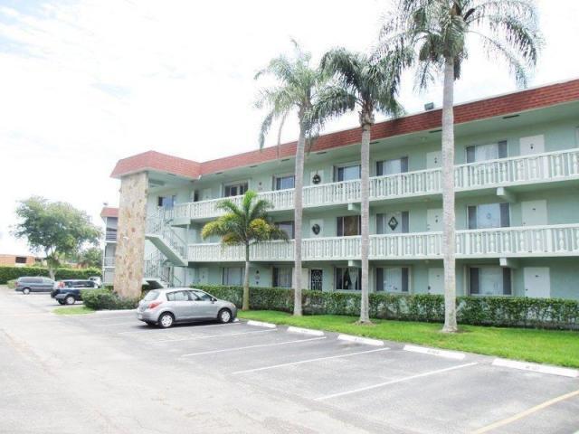 Foto del edificio - 3300 Springdale Blvd