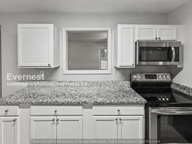 Building Photo - 3927 Hwy 81