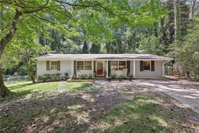 Foto del edificio - 2172 Jonathon Ln NE