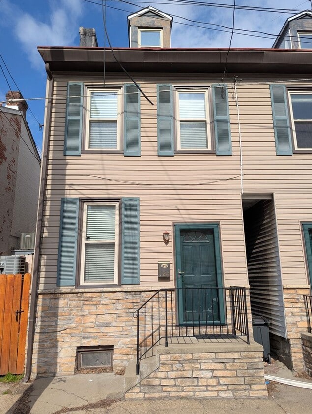 Photo - 118-120 S 25th St (Pittsburgh, PA)