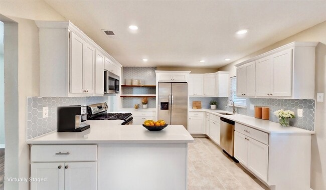 Photo - 1404 Meadowcrest Dr House