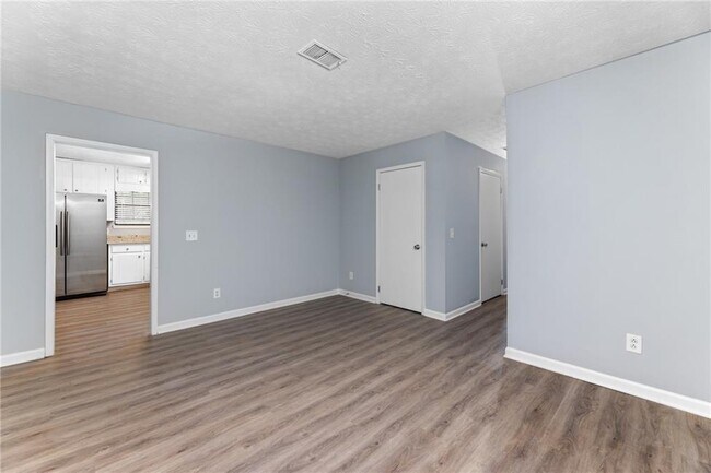 Building Photo - 3053 Centerville Rosebud Rd