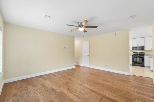 Building Photo - 234 Holmes Boulevard Northwest