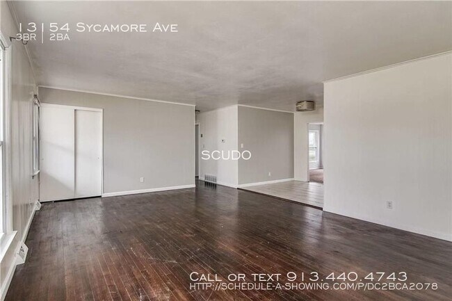 Building Photo - Affordable and Updated Spacious Ranch!