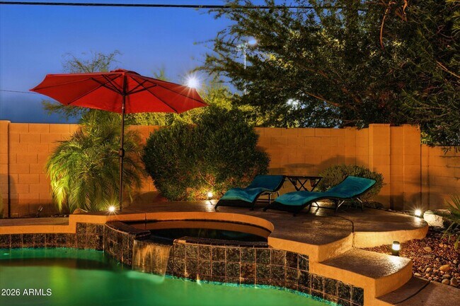 Foto del edificio - 5851 E Beck Ln