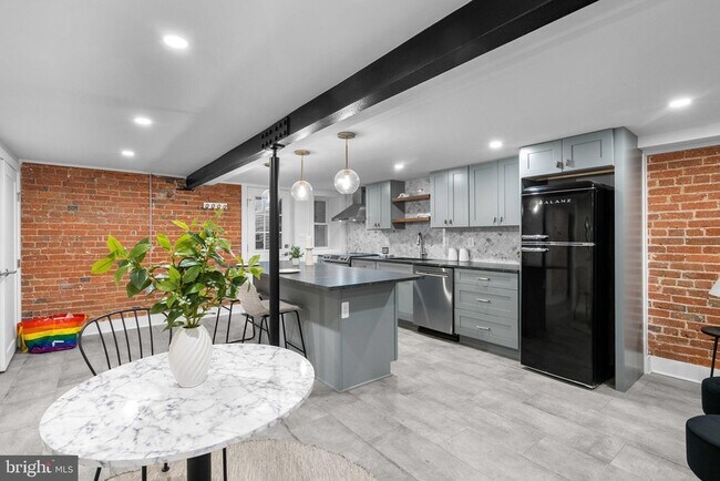 Foto del edificio - 1616 Kilbourne Pl NW