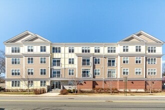Building Photo - 130 Tremont St