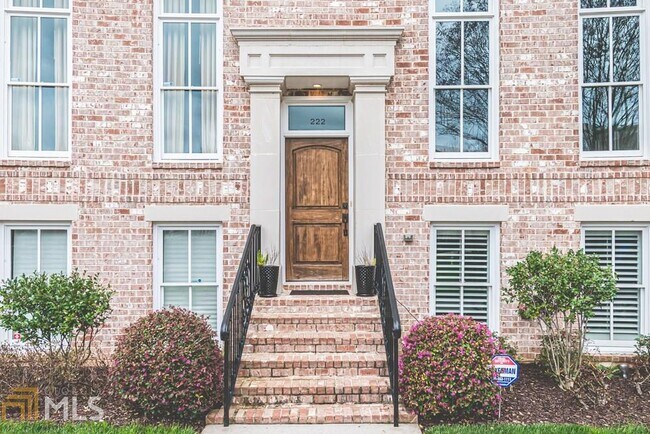 Foto del edificio - 222 Inman Ln