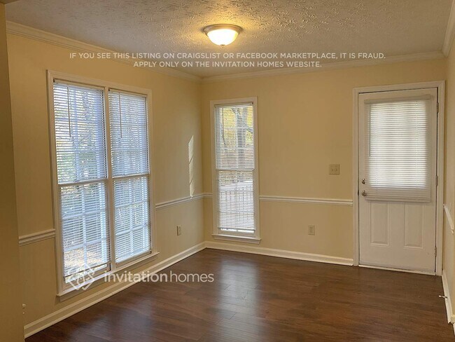 Foto del edificio - 1240 Grayland Hills Dr