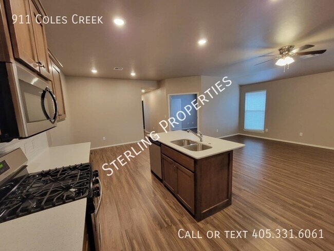 Foto del edificio - 911 Coles Creek