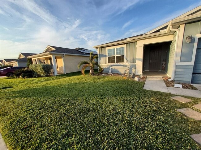 Foto del edificio - 725 Simone Ct