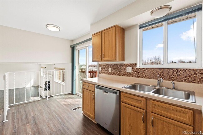 Foto del edificio - Gorgeous home in Littleton!