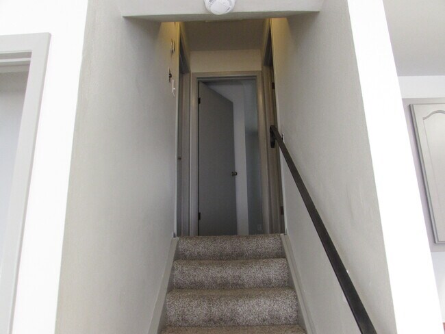 Building Photo - 1169 Santa Clara Ave