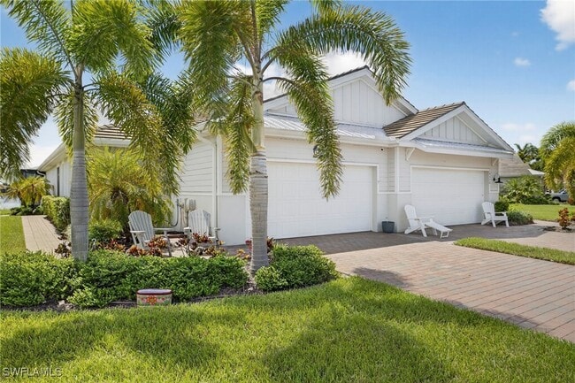 Building Photo - 14582 Edgewater Cir