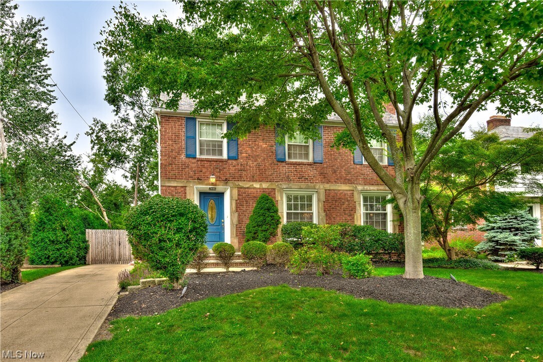 Primary Photo - 2446 Loyola Rd