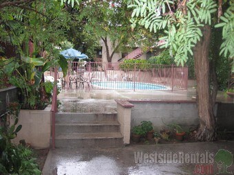 Primary Photo - 11116 Aqua Vista St