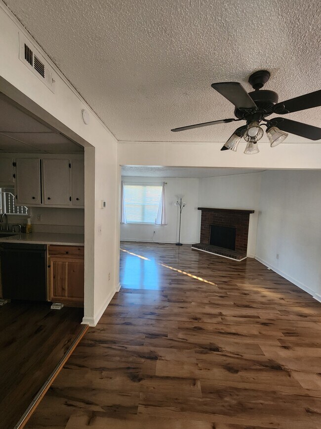 114 Nelson Ct W, Madison, TN 37115 Townhome Rentals in Madison TN