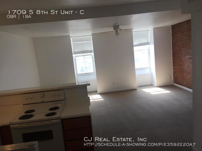 Building Photo - 1709 S 8th St