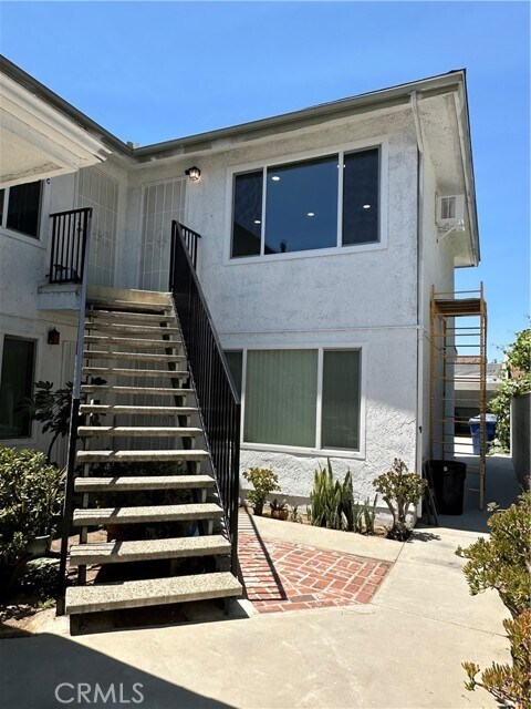 Foto principal - 5641 Newman St