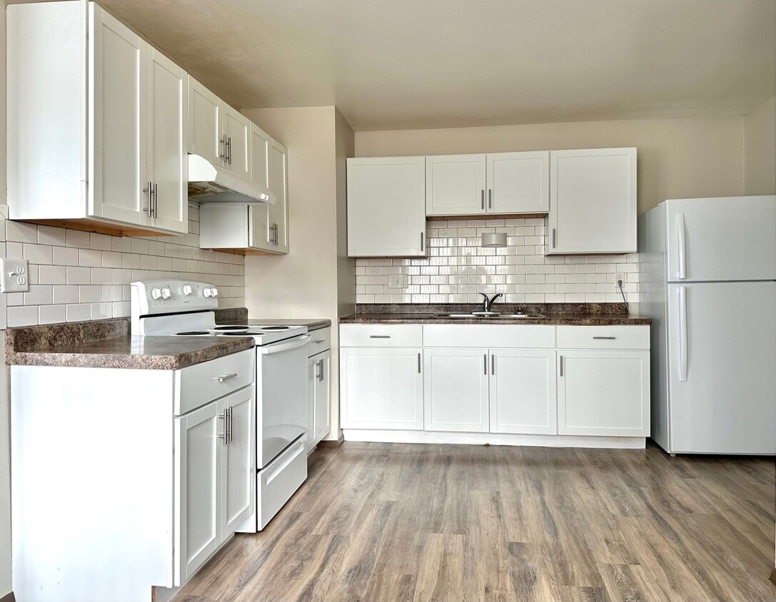 3319 Sun Valley Terrace, Rockford, IL 61103 House Rental in Rockford