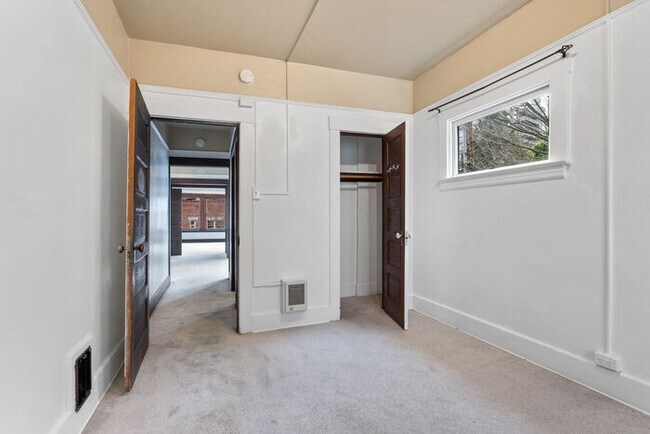 Foto del edificio - DON’T MISS OUT!!!! INCREDIBLE 3 BEDROOM