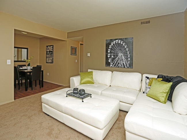 Living Room - Drakeshire Apartments