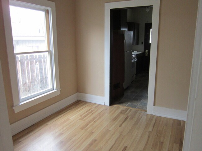 Foto del edificio - 2136-2138 Wantland Ave