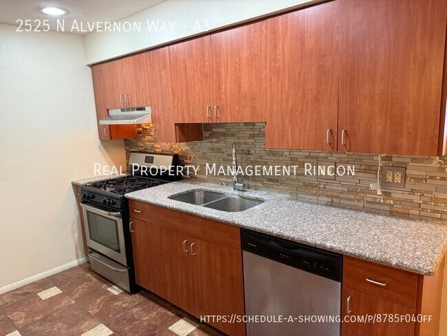Foto del edificio - 2525 N Alvernon Way