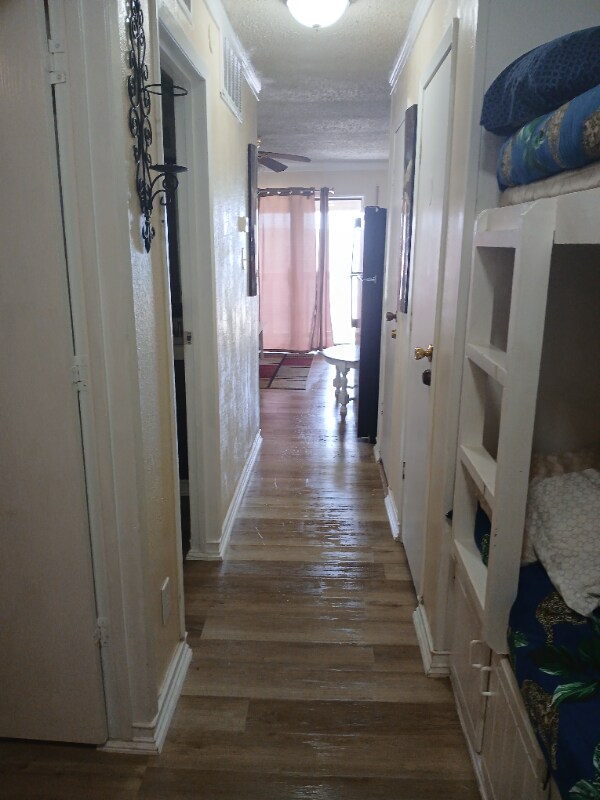 Foto del edificio - 3938 Surfside Blvd