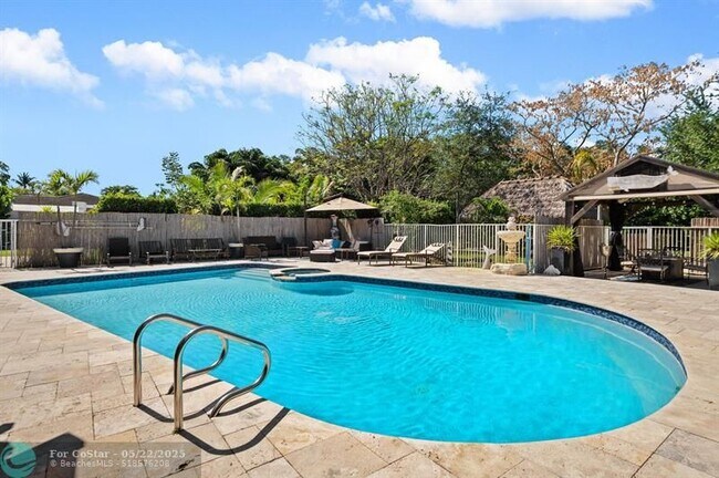 Foto del edificio - 4501 Briarcliff Ln