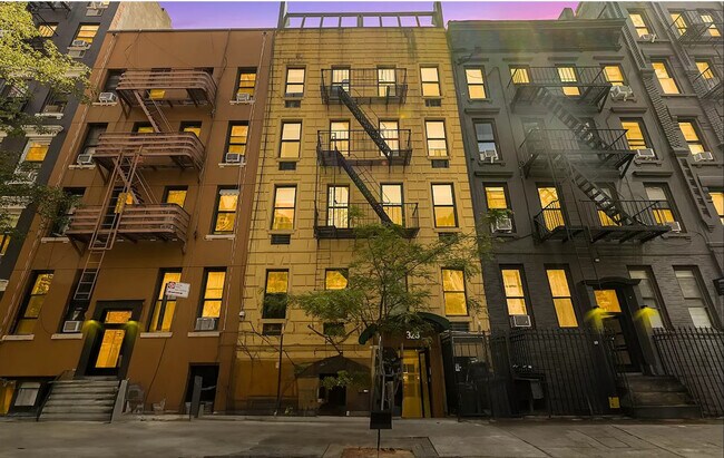 Foto del edificio - 328 E 74th St