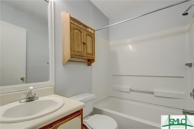 Foto del edificio - 160 Laurelwood Dr