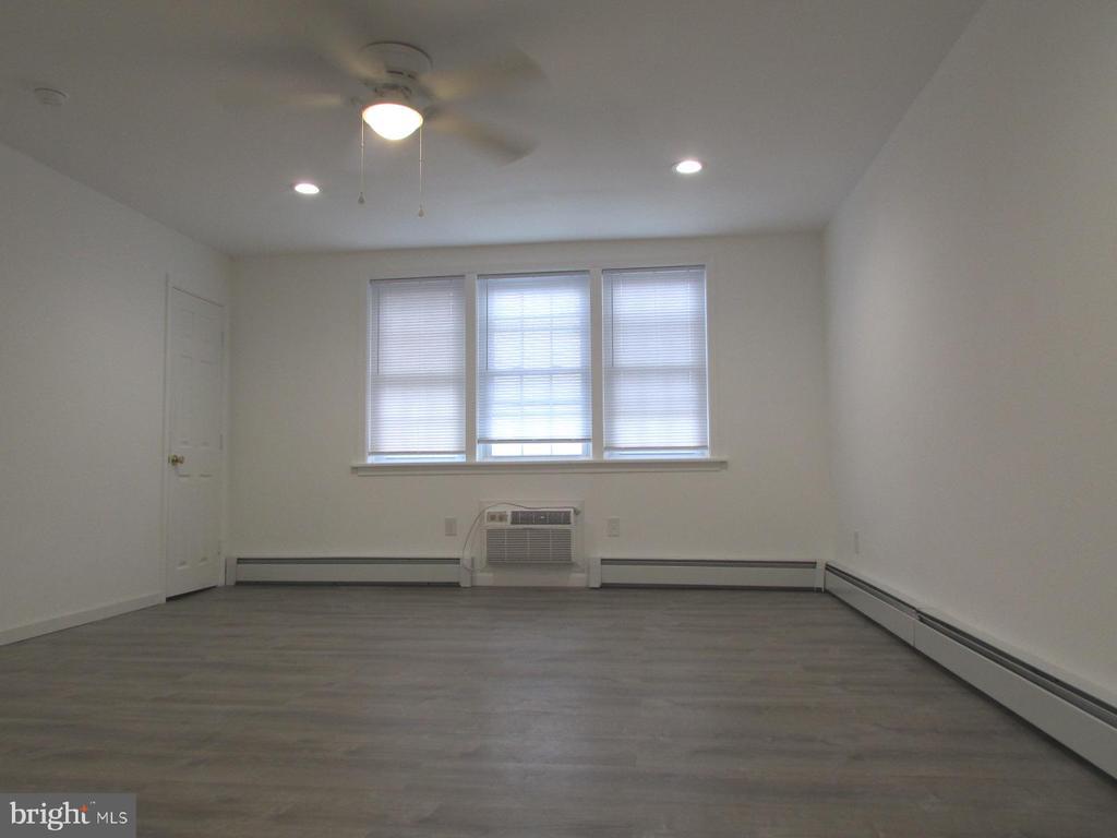 Primary Photo - 3421 Welsh Rd