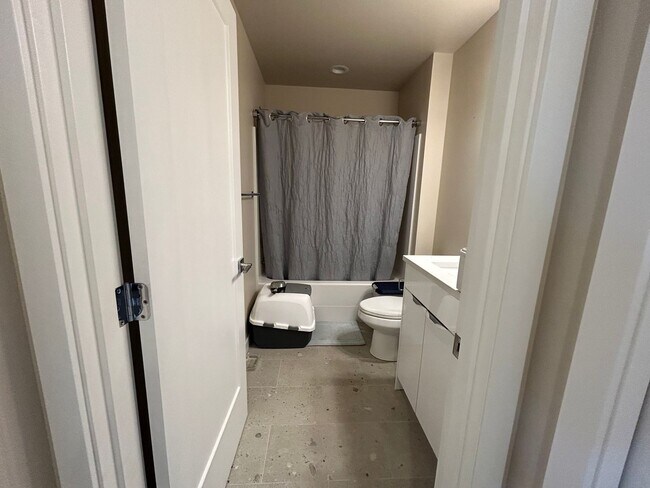Foto del edificio - 3 Bedroom 2 Bath Home in Cordata with Garage