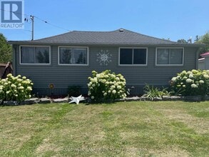 Building Photo - 143 Hazel St