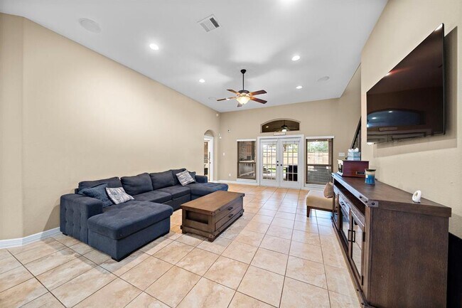 Building Photo - 4711 Salinas Ln