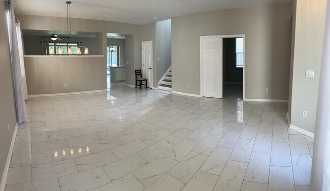 Building Photo - 6210 Cherry Blossom Trail