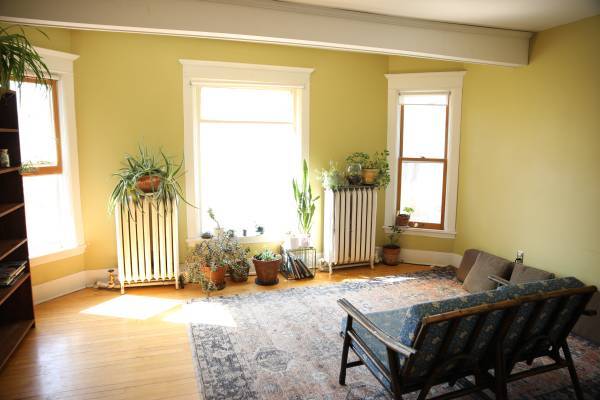 Primary Photo - 1619 Washington St NE