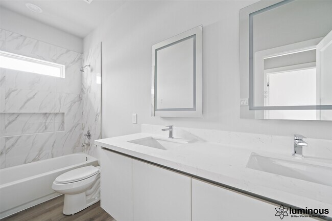 Foto del edificio - 6702 Metro Blvd