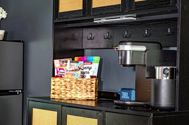 Foto del edificio - 1818 W 39th St