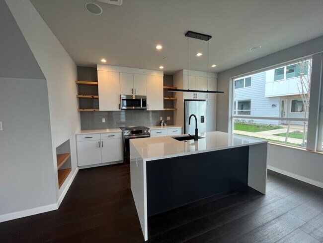 Foto del edificio - 6616 SE 62nd Ave