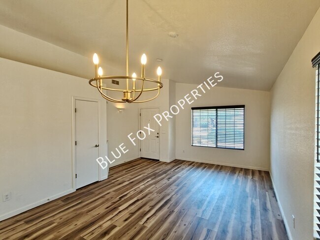 Foto del edificio - 600 E River Walk Dr