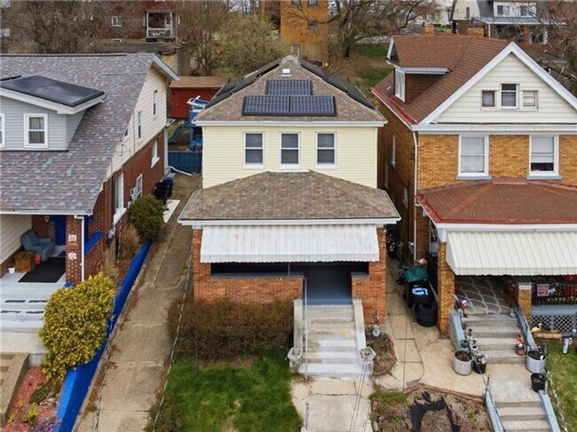 Photo - Beautiful Home for Rent